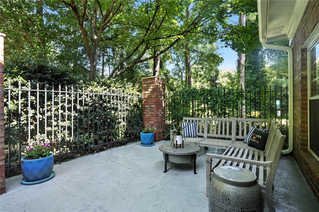 9 Independence Place NW