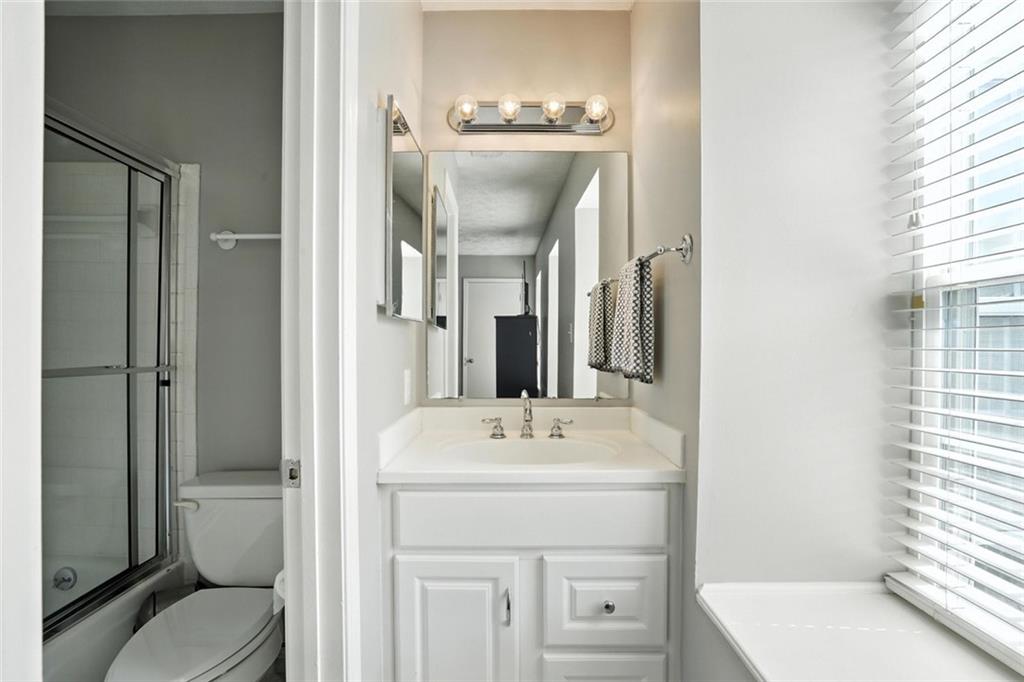 9 Independence Place NW