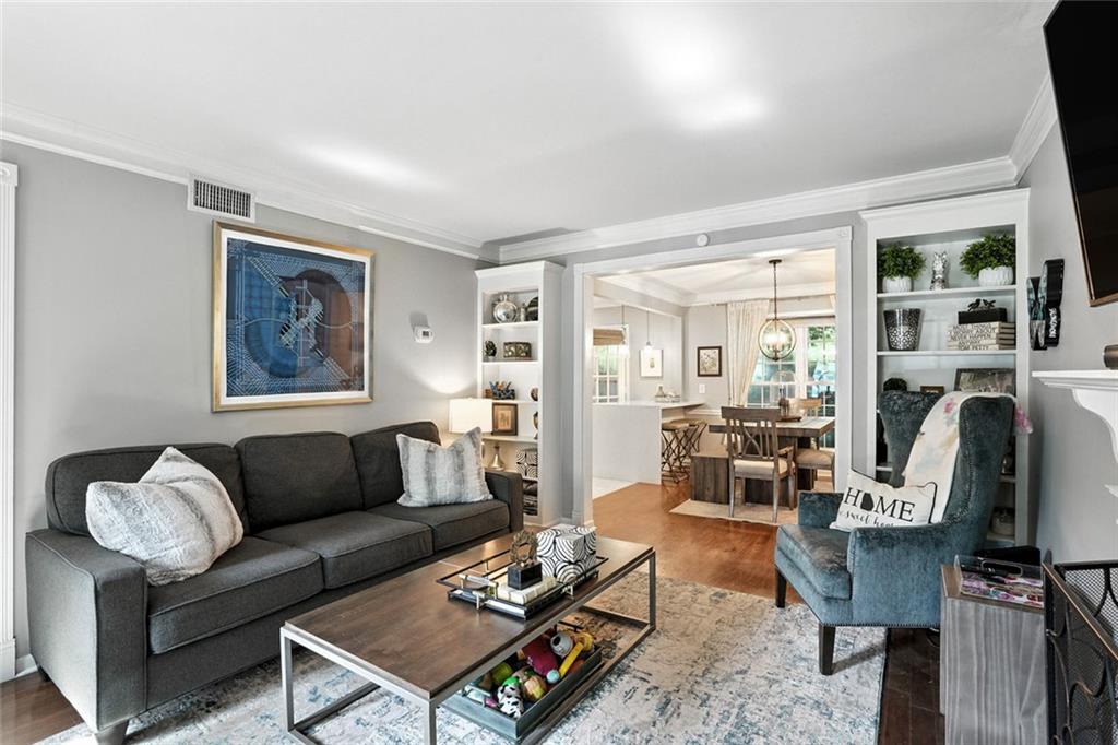 9 Independence Place NW