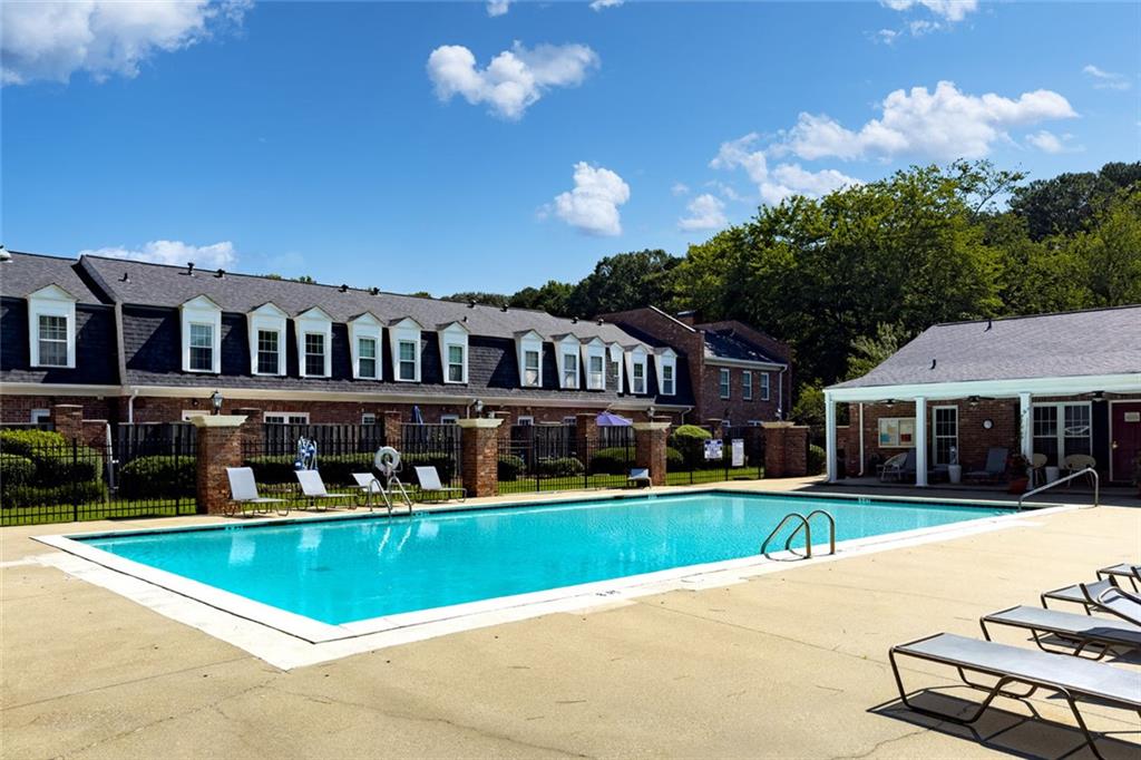 9 Independence Place NW