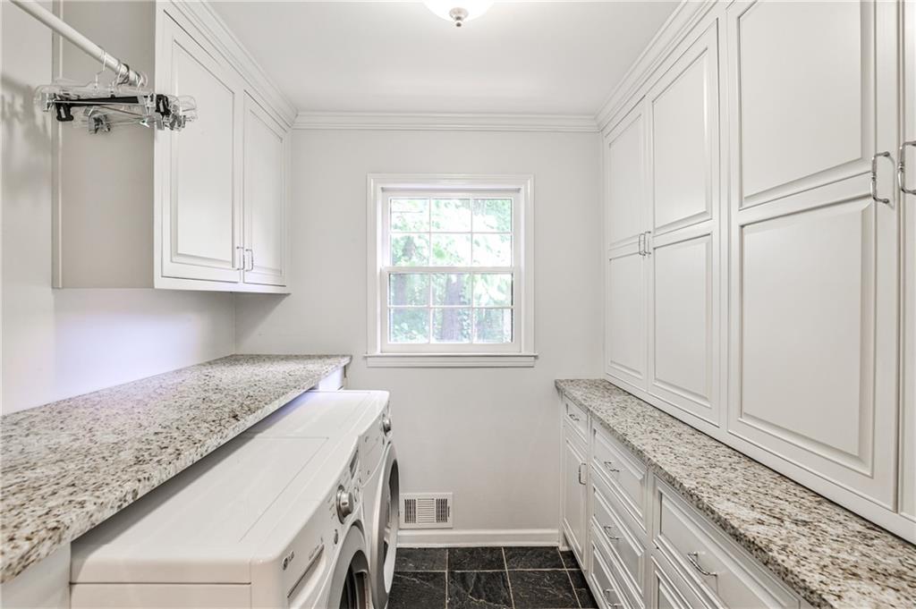 2631 Holliston Court