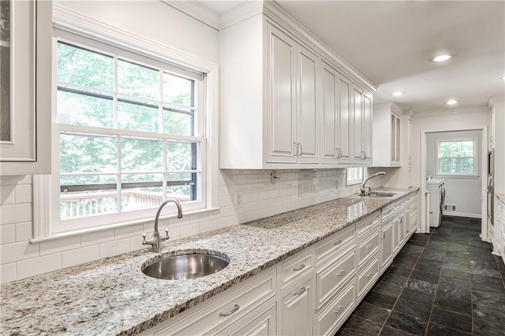 2631 Holliston Court