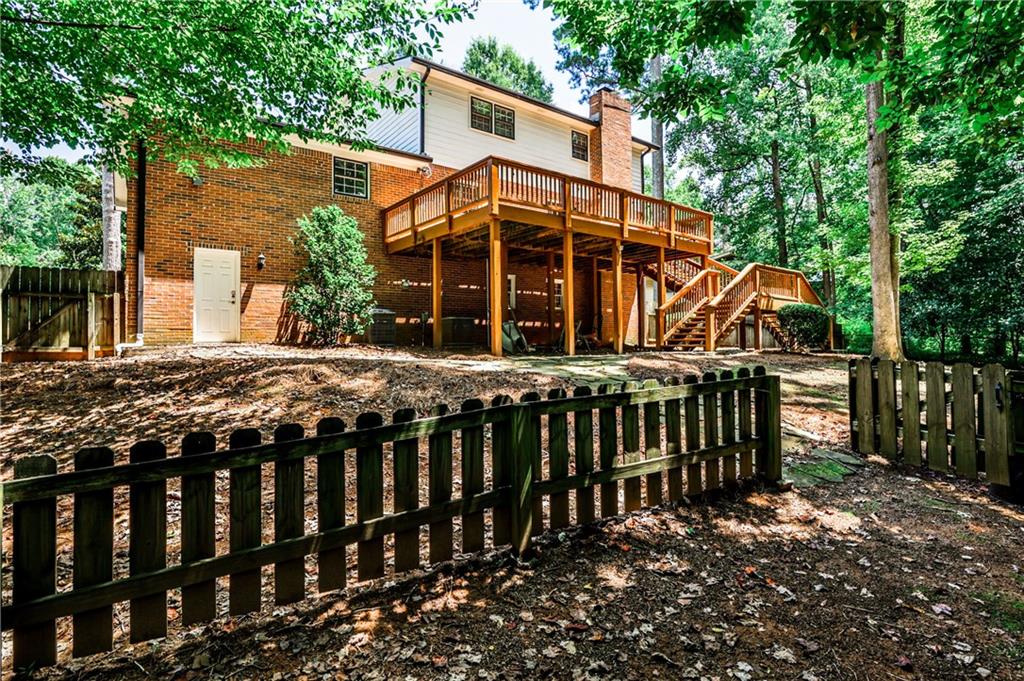 2631 Holliston Court