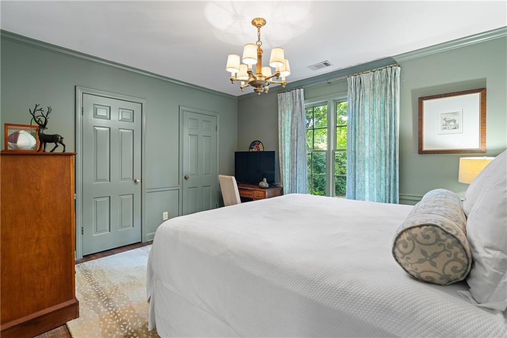 385 Camden Road NE