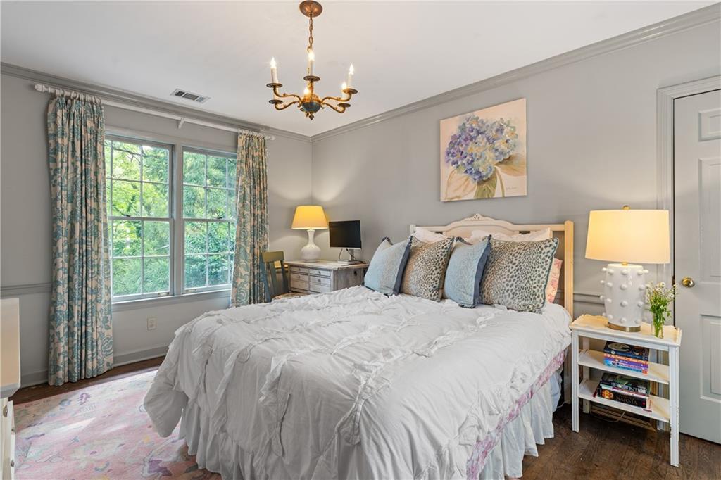 385 Camden Road NE