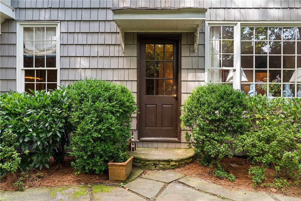 385 Camden Road NE