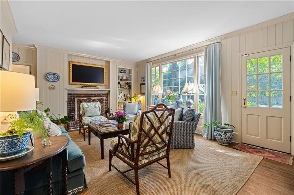 385 Camden Road NE