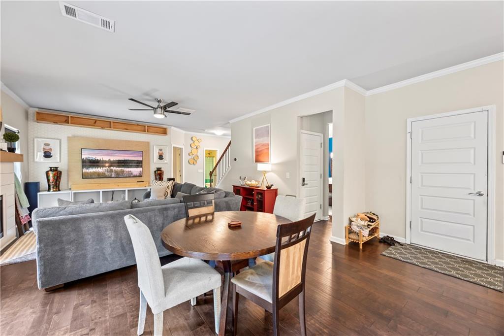 4564 White Horse Drive