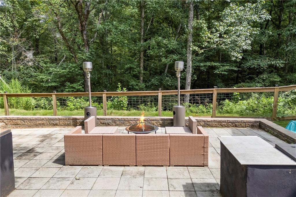 4564 White Horse Drive