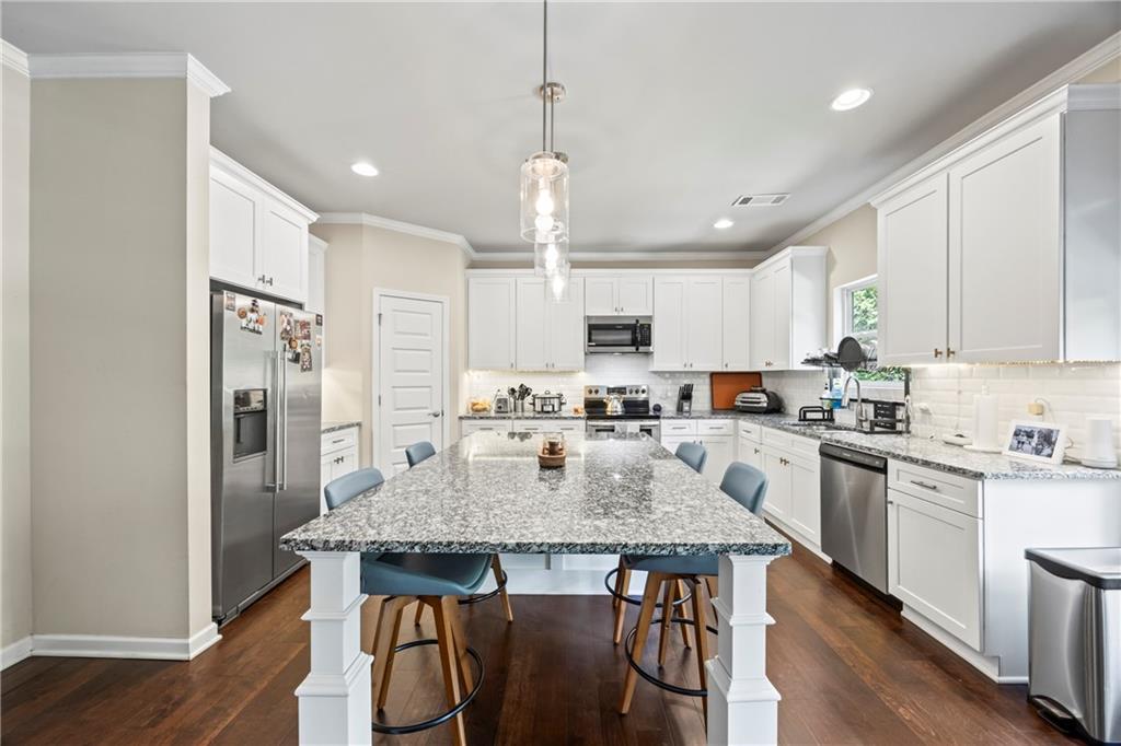 4564 White Horse Drive