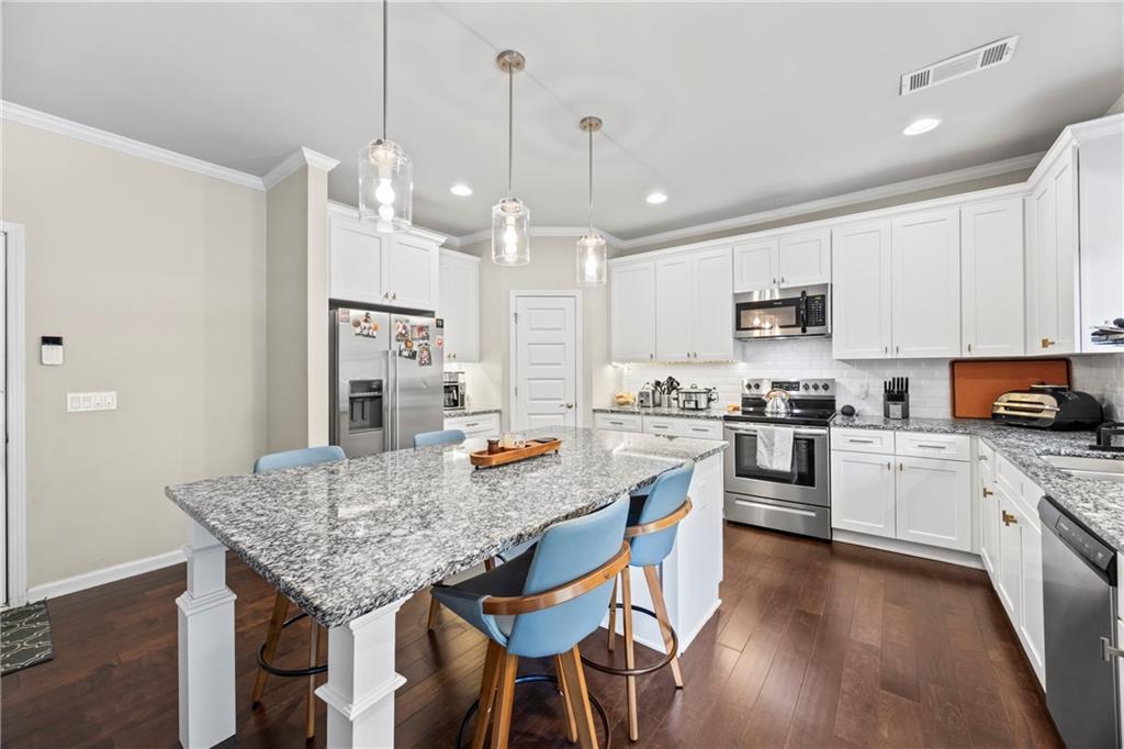 4564 White Horse Drive