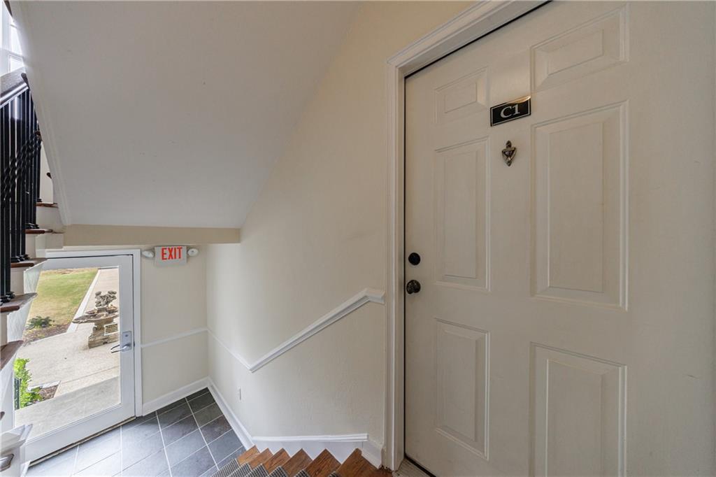 115 Peachtree Memorial Drive NW Unit C1