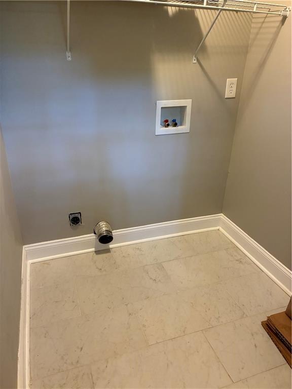 2465 Spring Drive SE