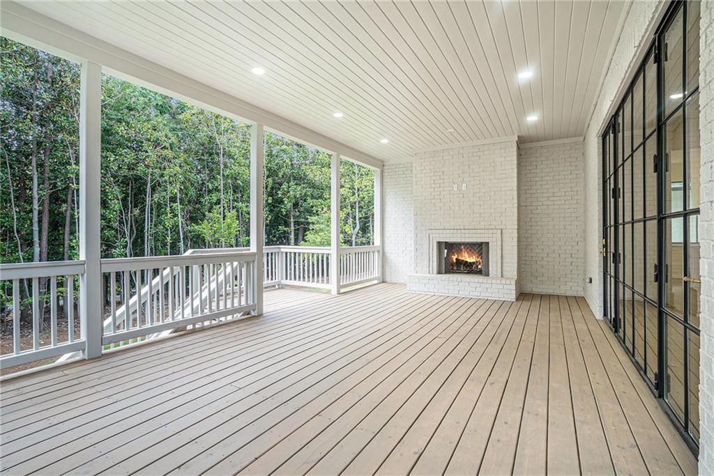 530 Old Cobblestone Drive