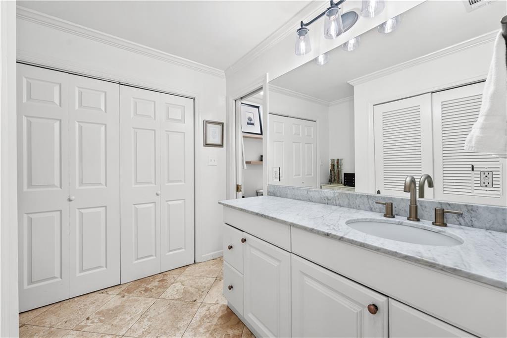 337 Broadland Road