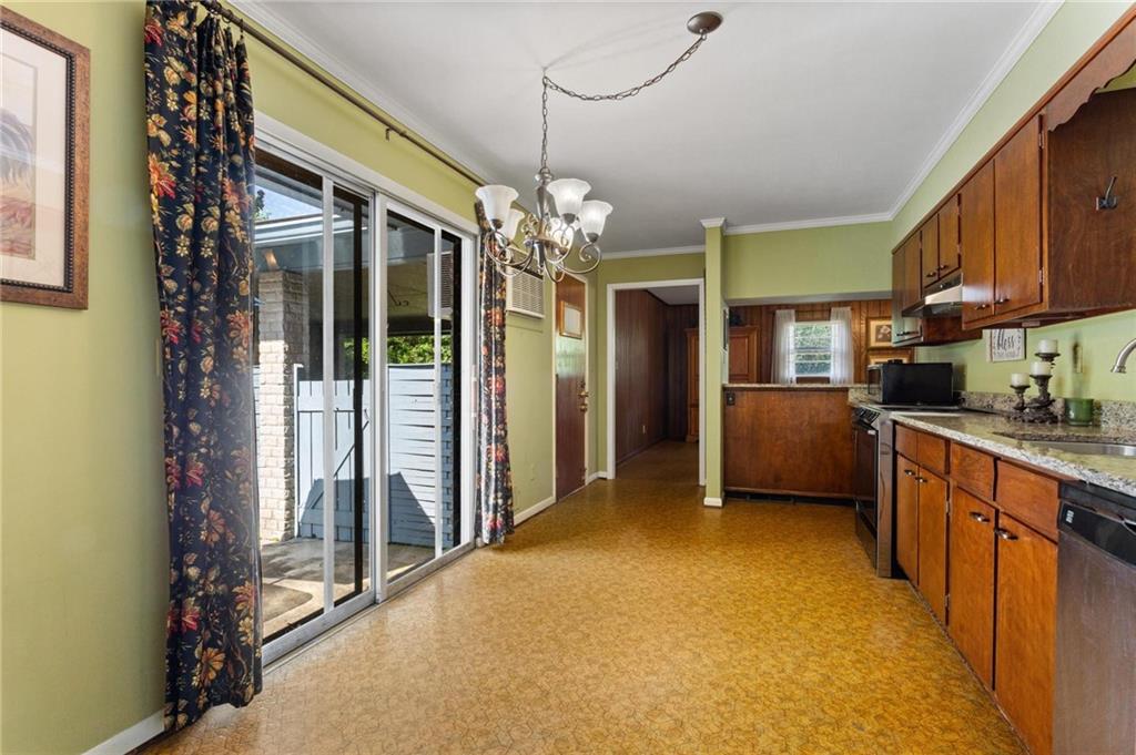 2219 Lisa Drive SE