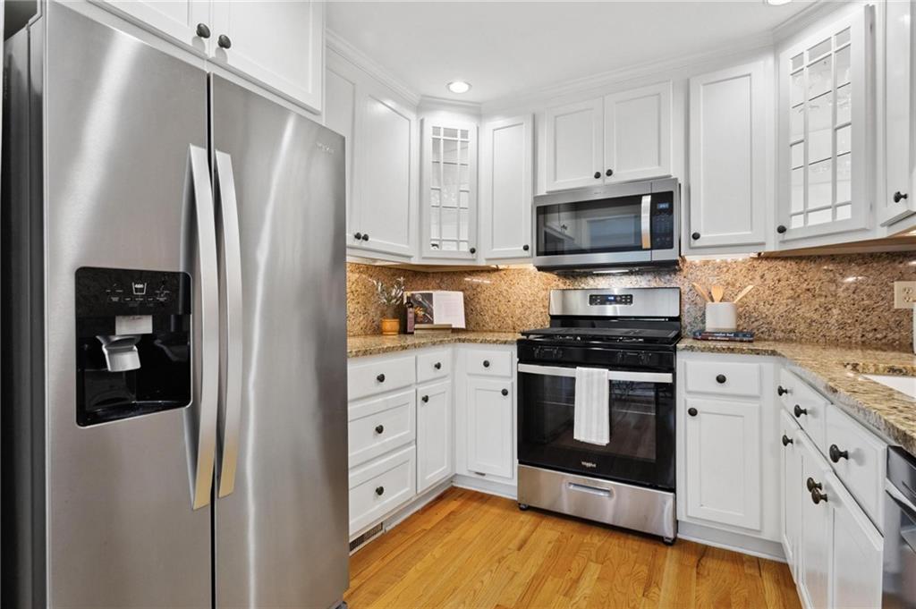 11 Ardmore Square NW