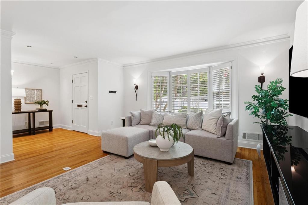 11 Ardmore Square NW