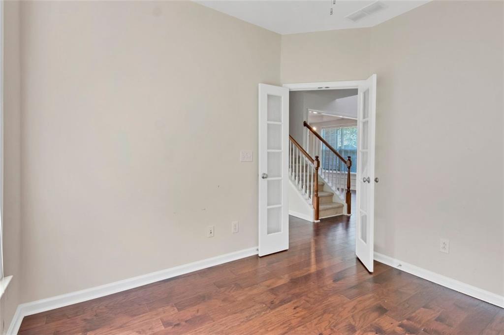 440 BAYSWATER Way