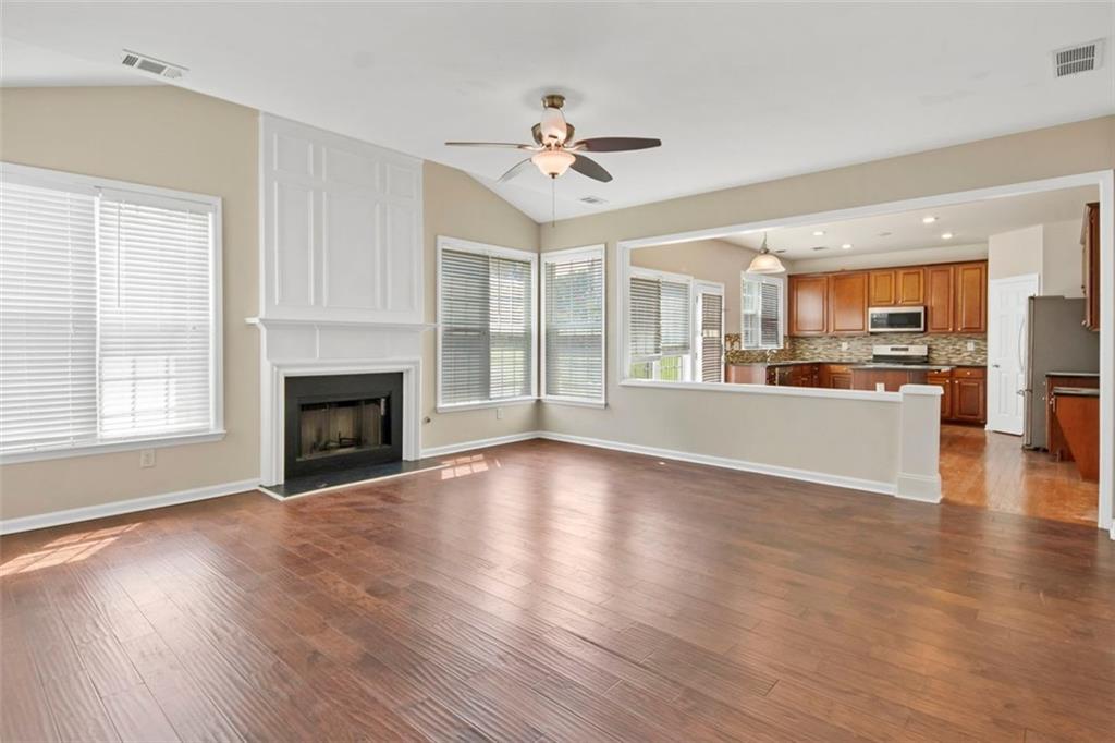440 BAYSWATER Way