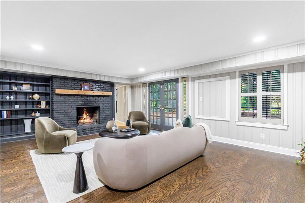 924 Peachtree Battle Avenue