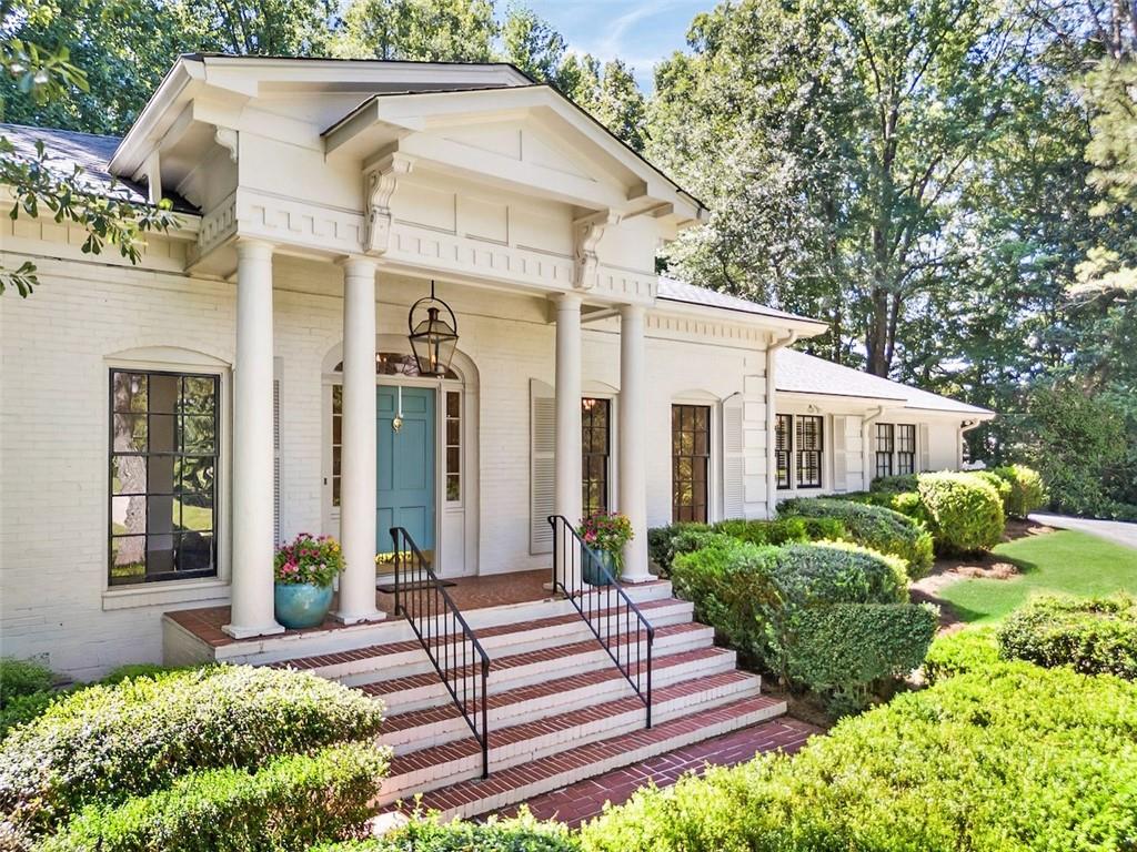 924 Peachtree Battle Avenue