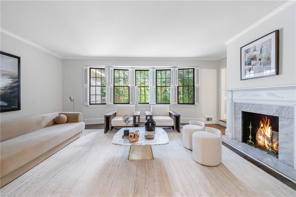 924 Peachtree Battle Avenue