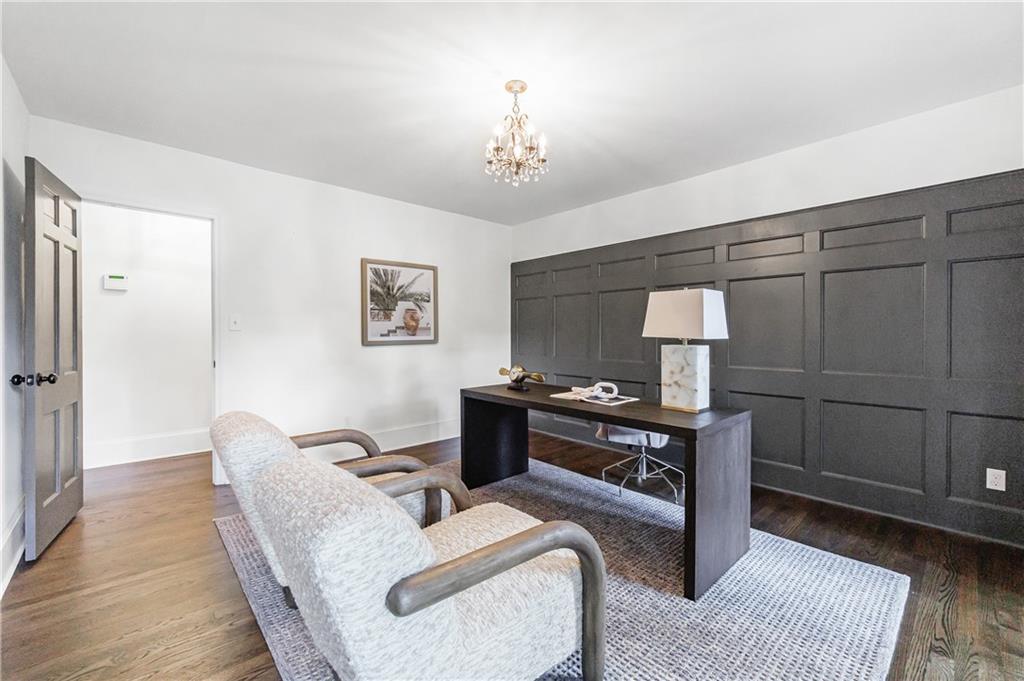 924 Peachtree Battle Avenue