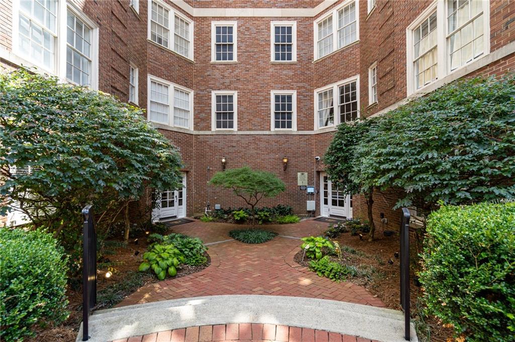 800 Peachtree Street NE Unit 8429