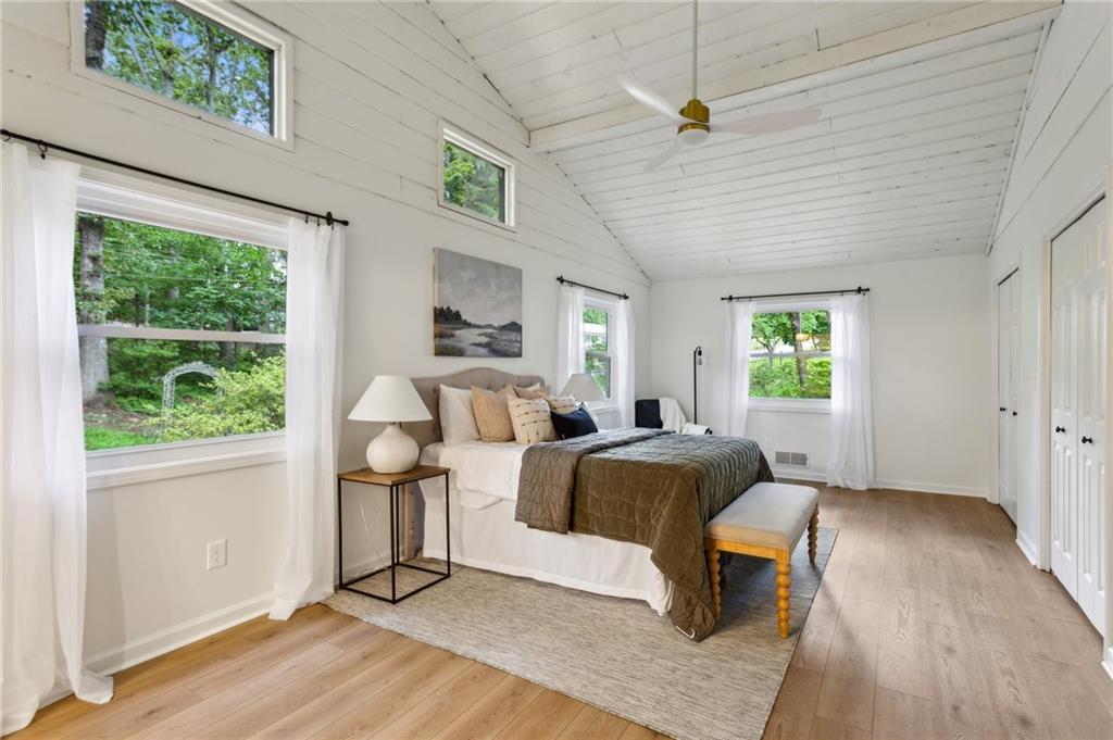 3640 Shelby Lane