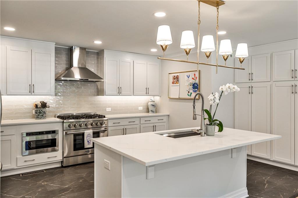 157 Normandy Drive SW