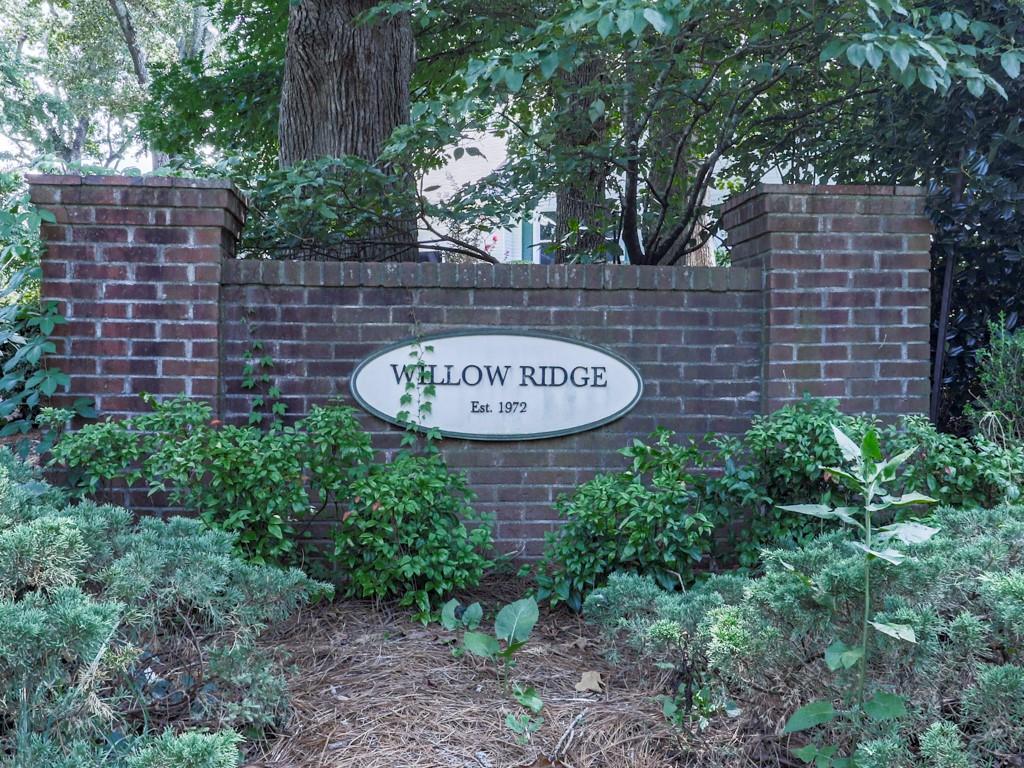 751 Willow Ridge Drive NE