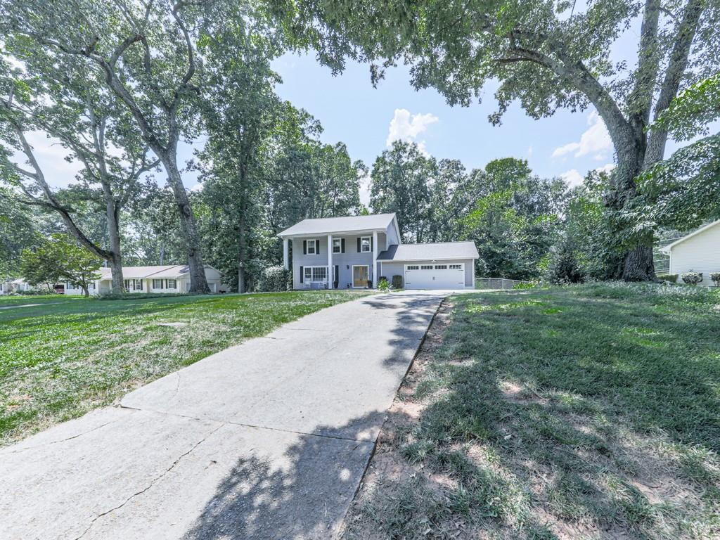 751 Willow Ridge Drive NE