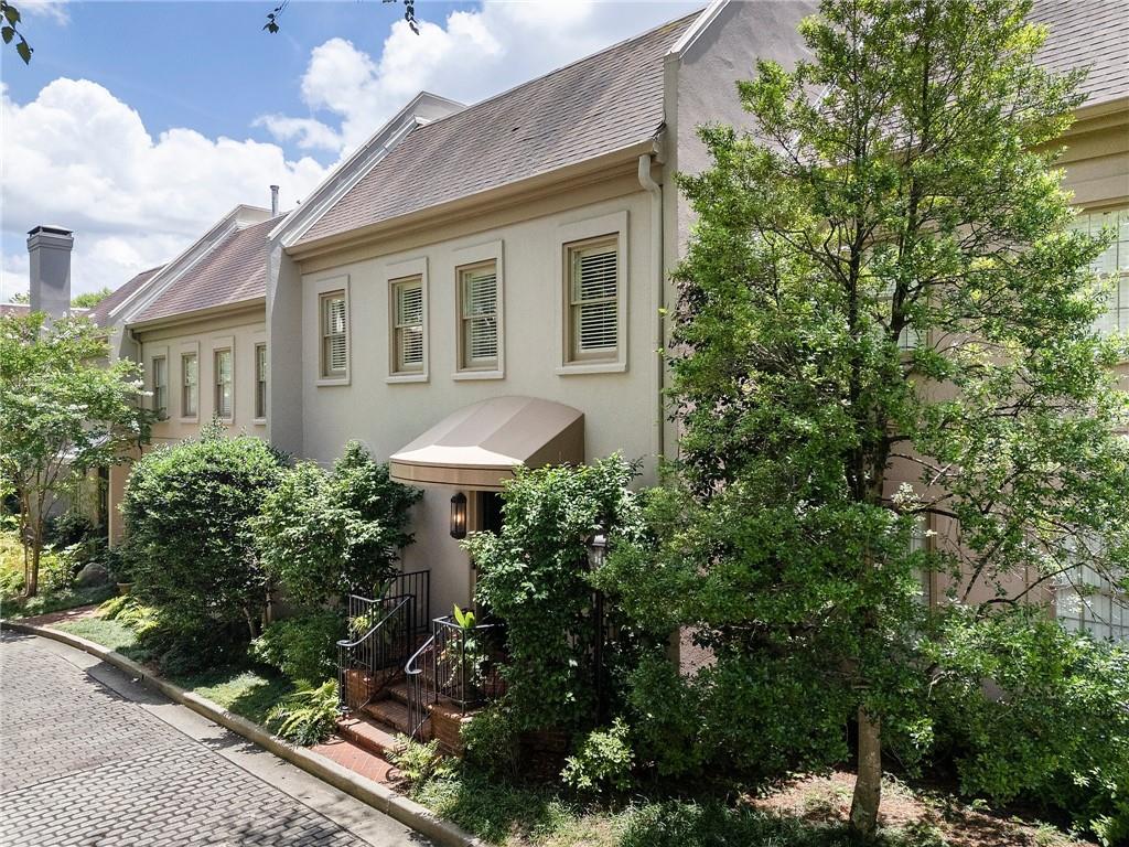 2525 Peachtree Road Unit 28