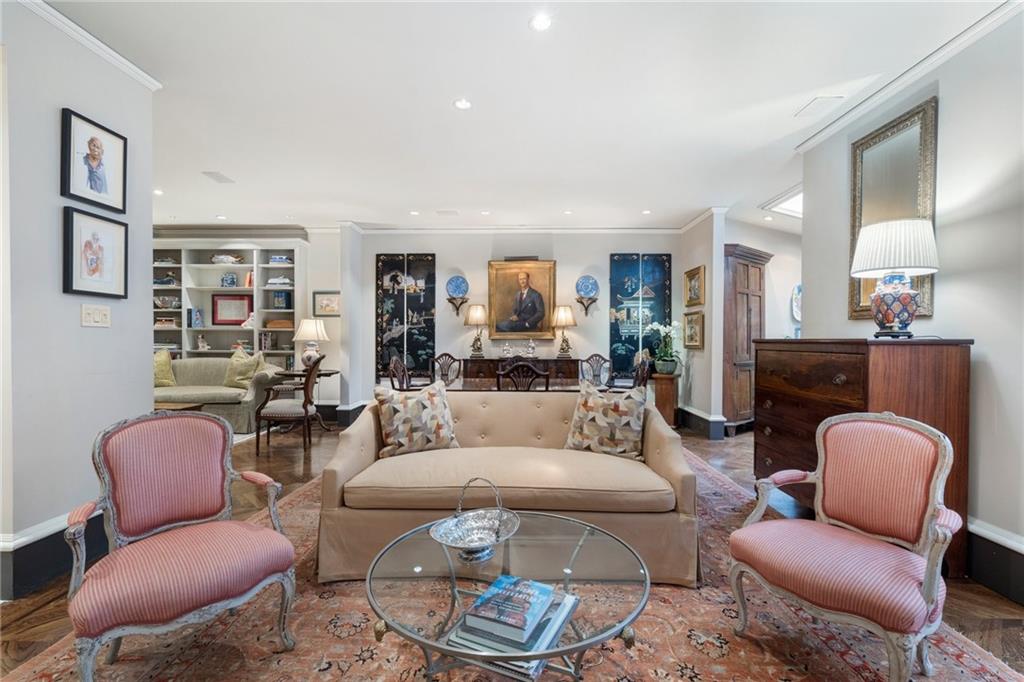 2525 Peachtree Road Unit 28