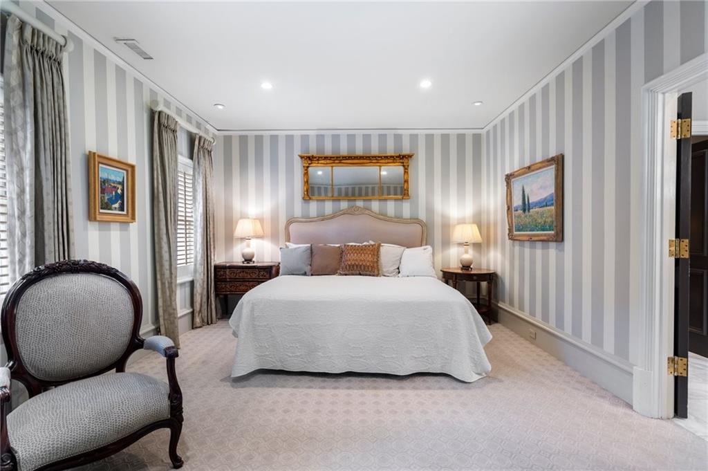 2525 Peachtree Road Unit 28