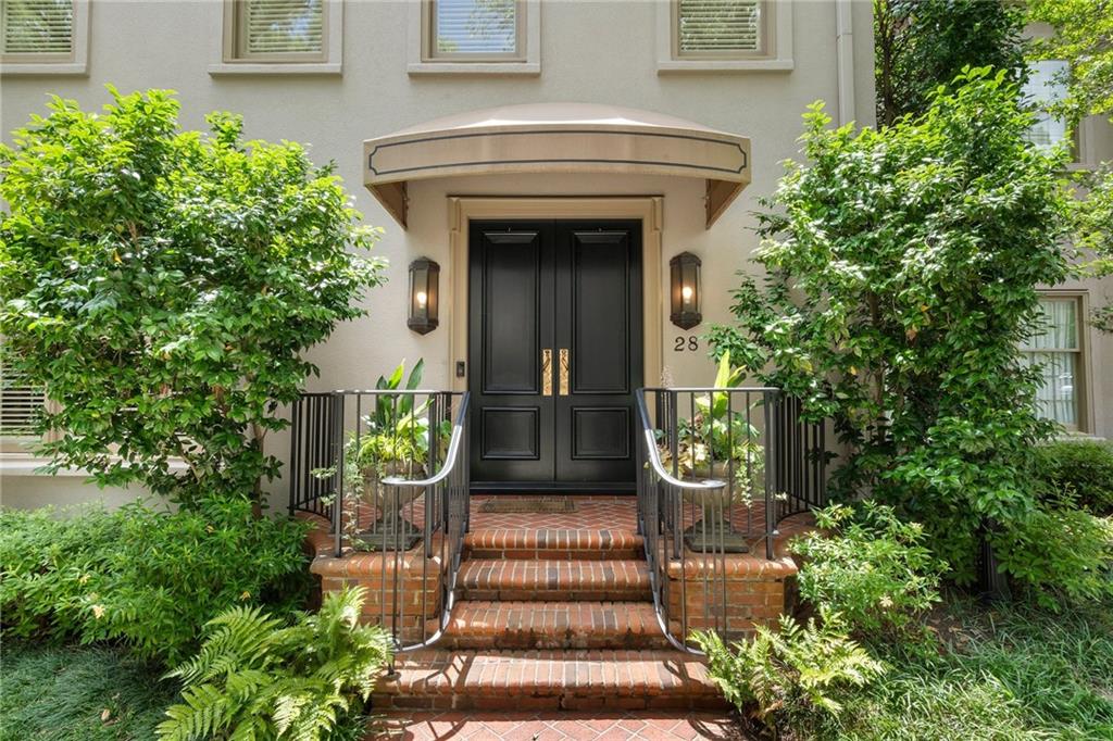 2525 Peachtree Road Unit 28