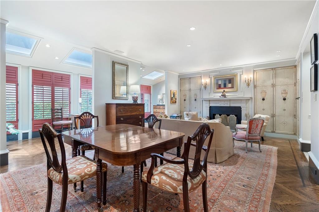 2525 Peachtree Road Unit 28