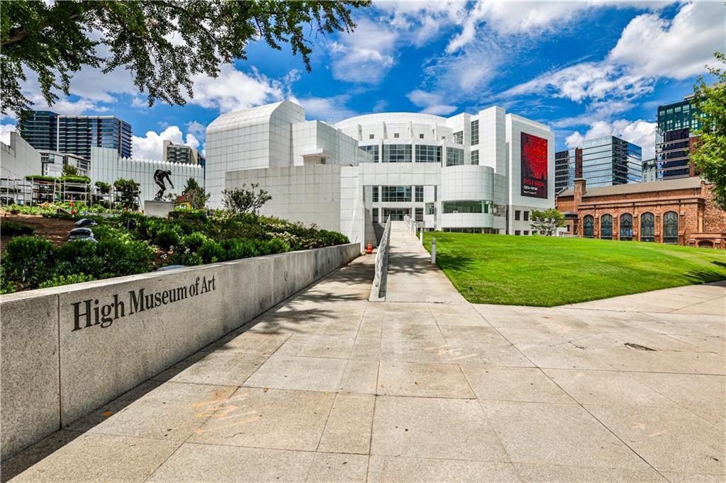 1327 Peachtree Street NE Unit 304