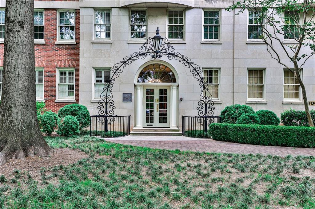 1327 Peachtree Street NE Unit 304