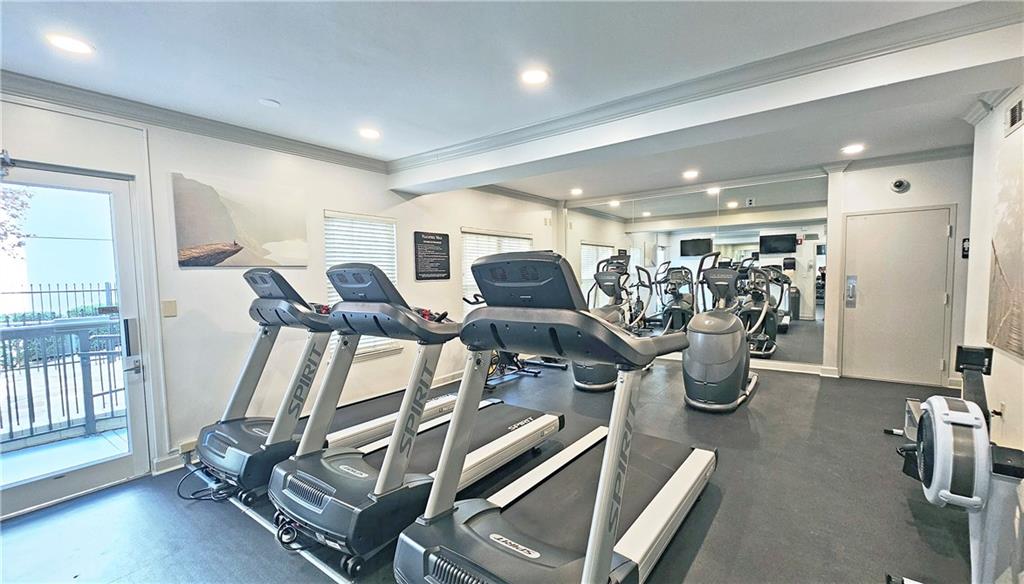 1074 Peachtree Walk NE Unit B 216