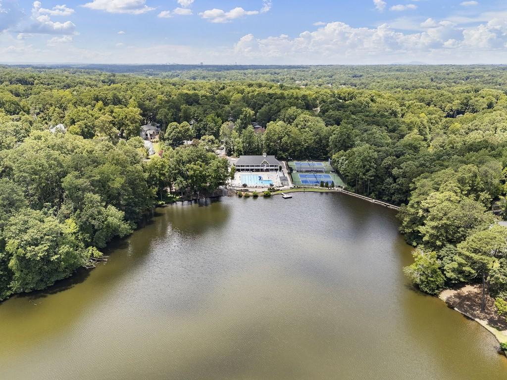 3338 Breton Circle