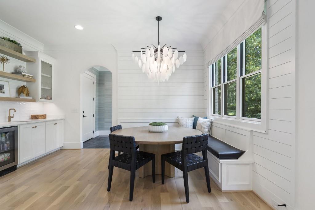 3338 Breton Circle