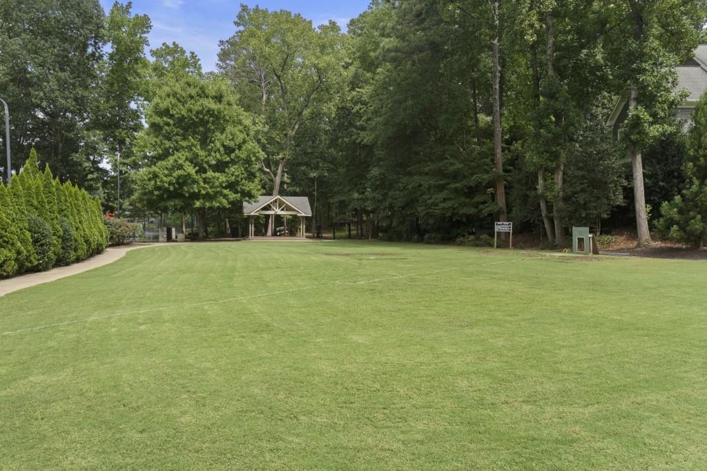 3338 Breton Circle
