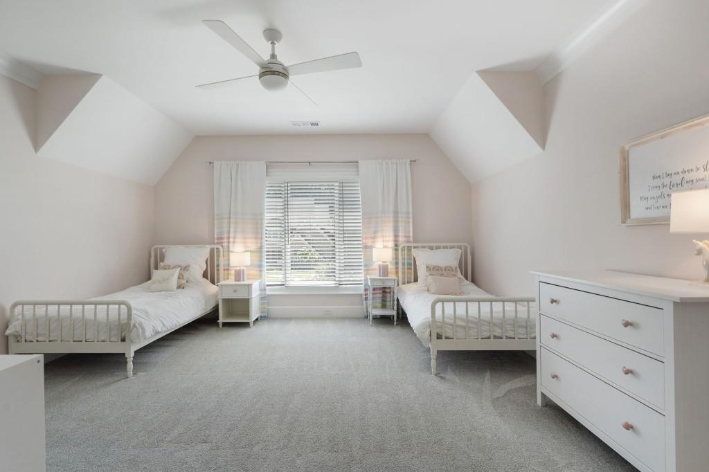 3338 Breton Circle