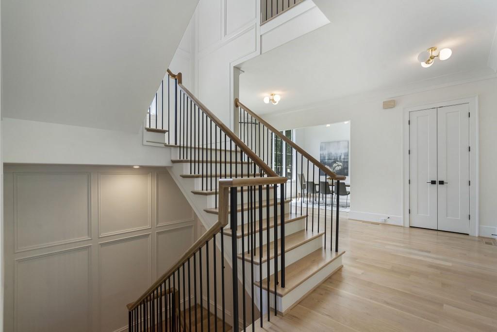 3338 Breton Circle