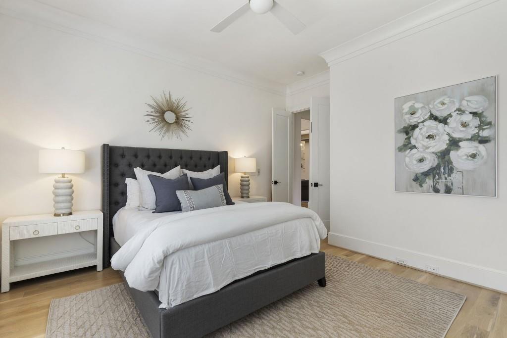 3338 Breton Circle