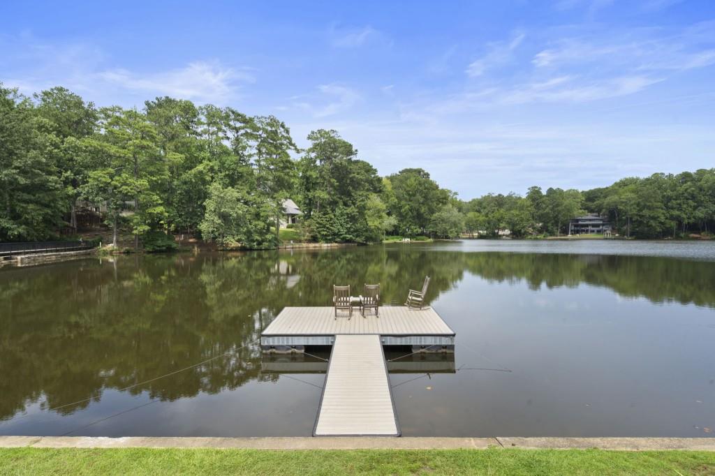 3338 Breton Circle