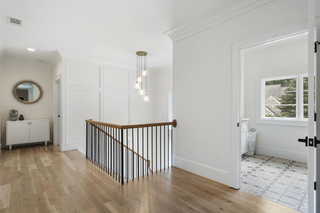 3338 Breton Circle