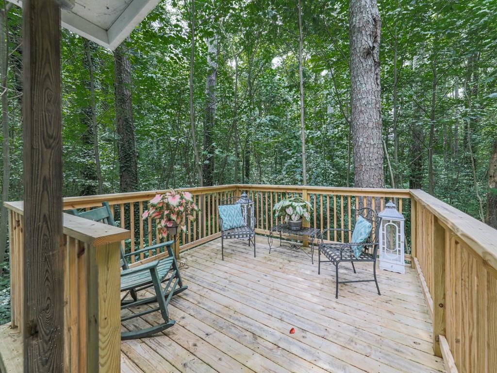 856 SYLVAN PARK Drive